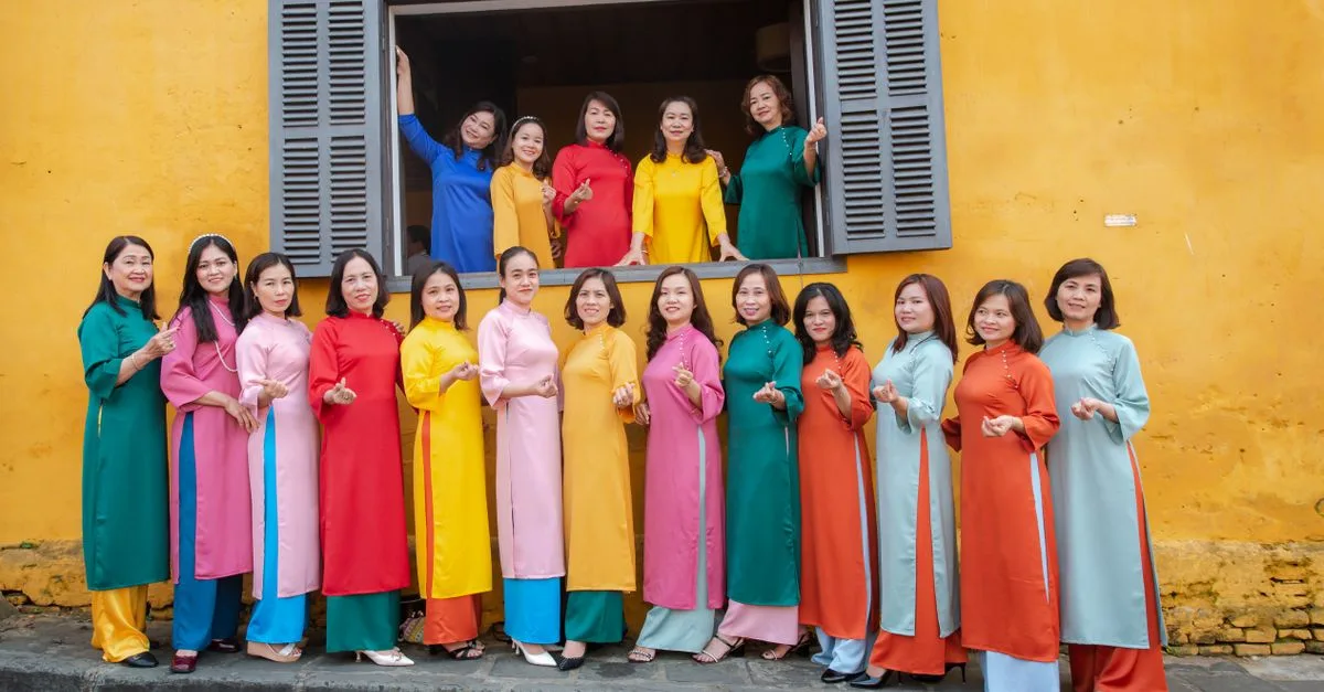 découvrez notre collection exclusive pour femmes alliant style, confort et tendance. mode, accessoires et nouveautés pour sublimer votre garde-robe.